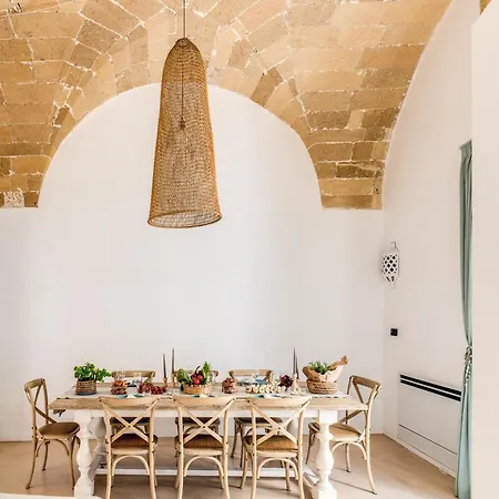 Palazzo Santa Caterina - Le Di Valentina דירה גאליפולי